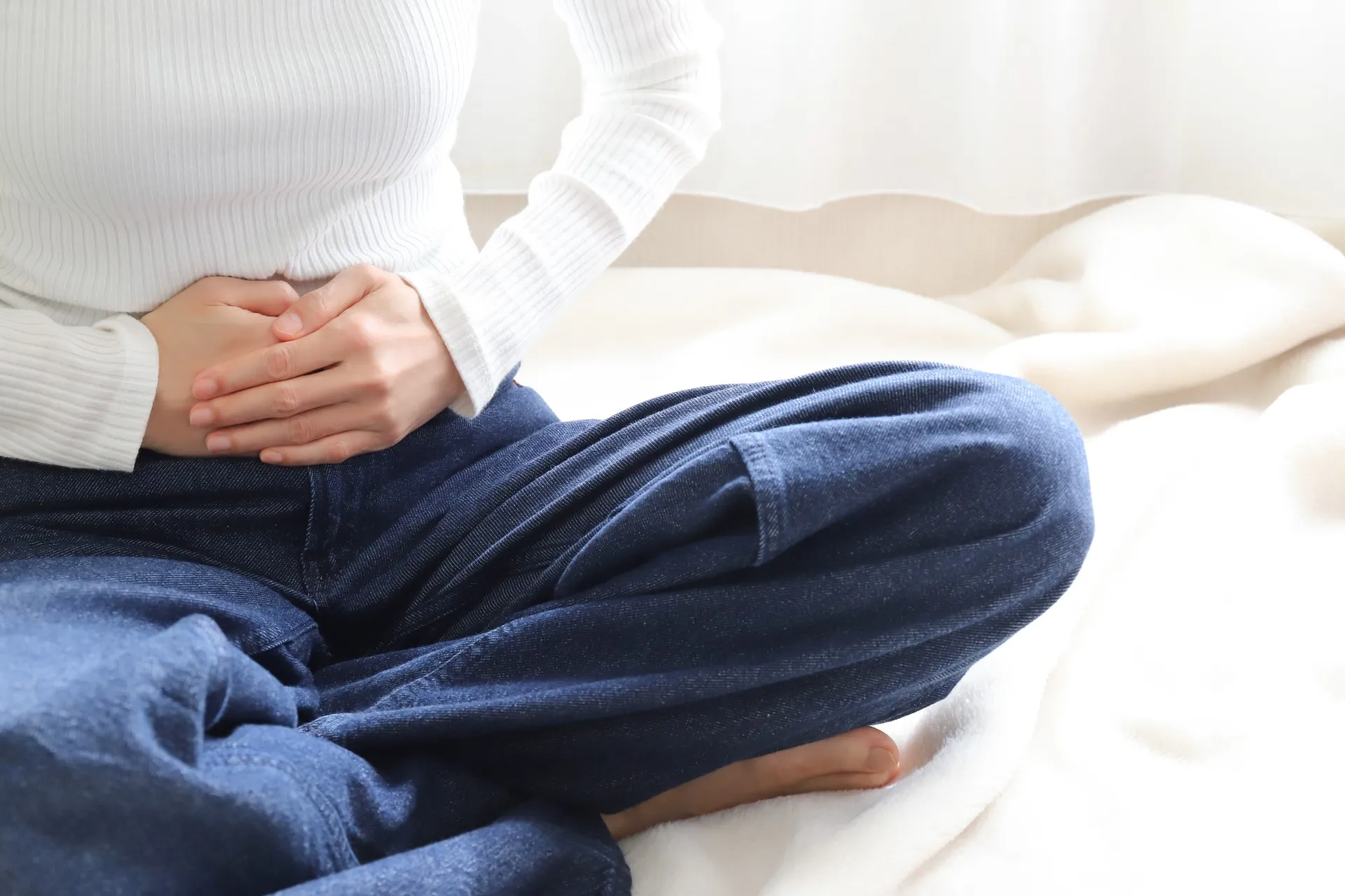 つらい便秘とお腹の張りに東京都台東区上野で受ける鍼灸のすすめと実践ポイント